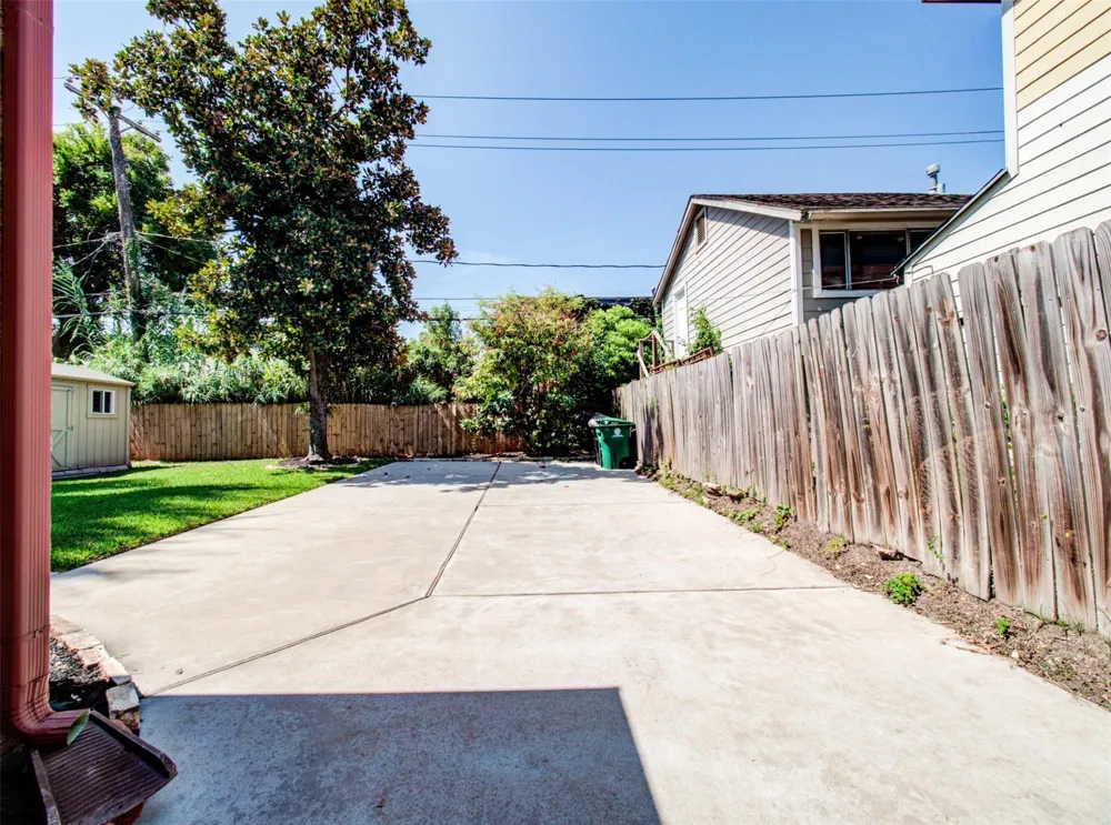 2608 Rosewood Street Houston, TX 77004