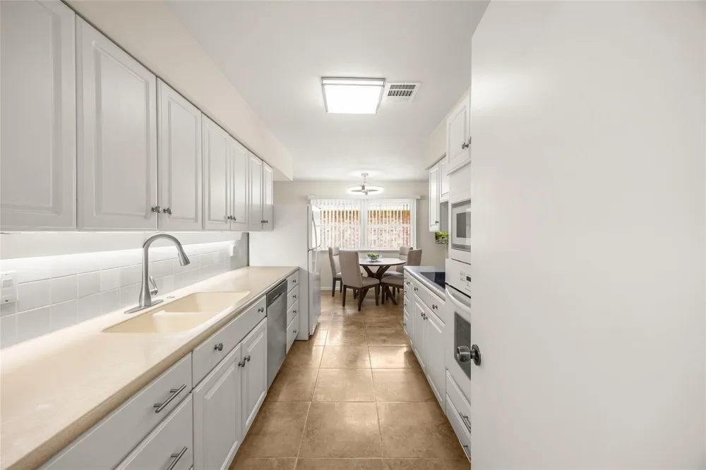 15410 Cobre Valley Drive Houston, TX 77062