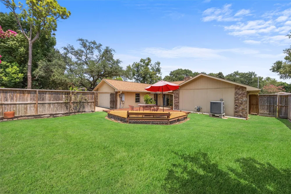 15410 Cobre Valley Drive Houston, TX 77062