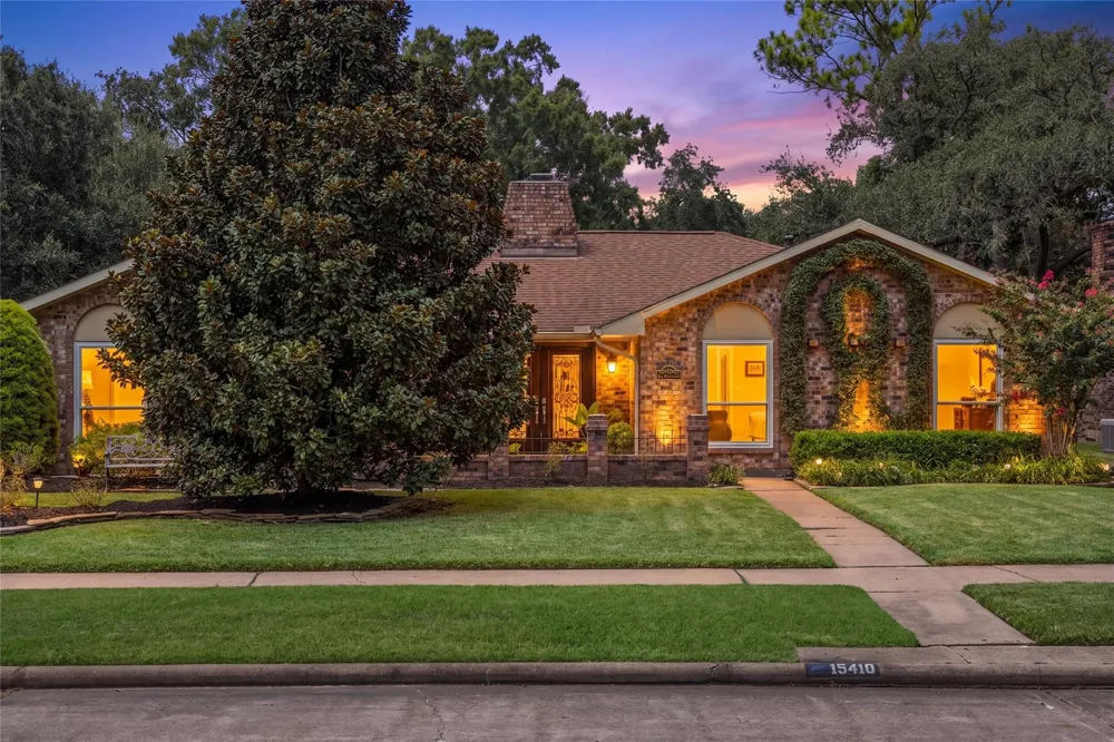 15410 Cobre Valley Drive Houston, TX 77062