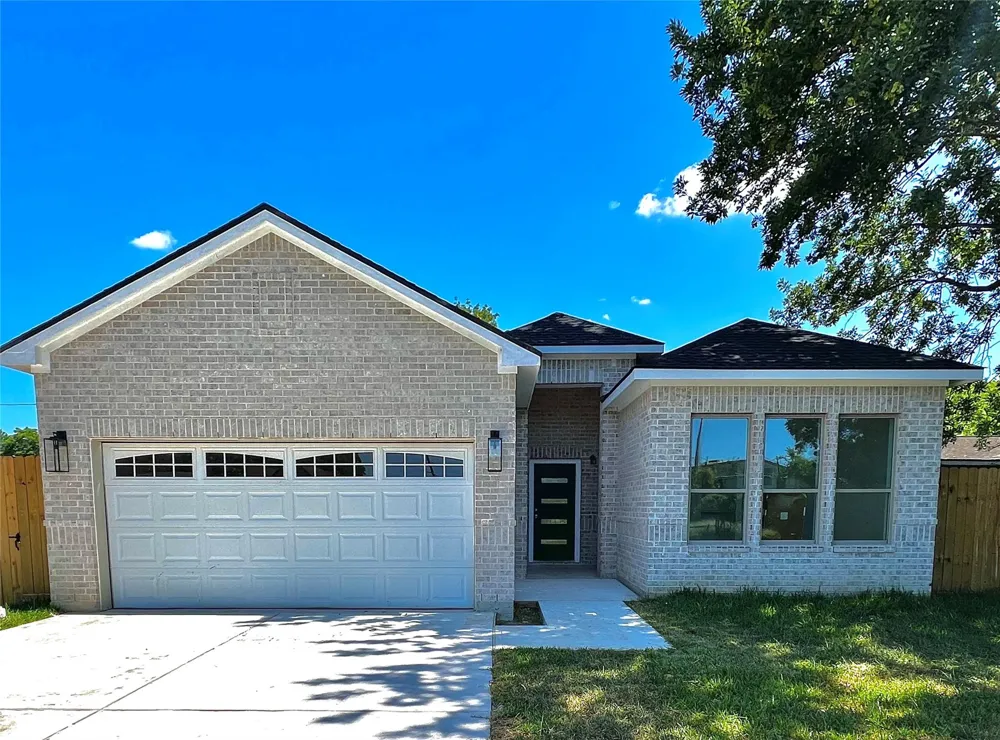 10127 Grover Ln Houston, TX 77041