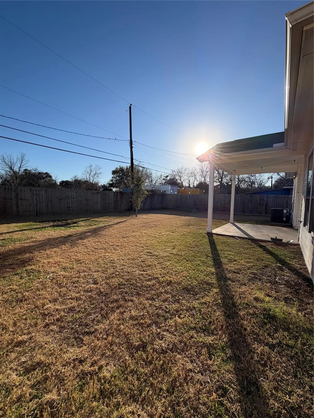 10127 Grover Ln Houston, TX 77041