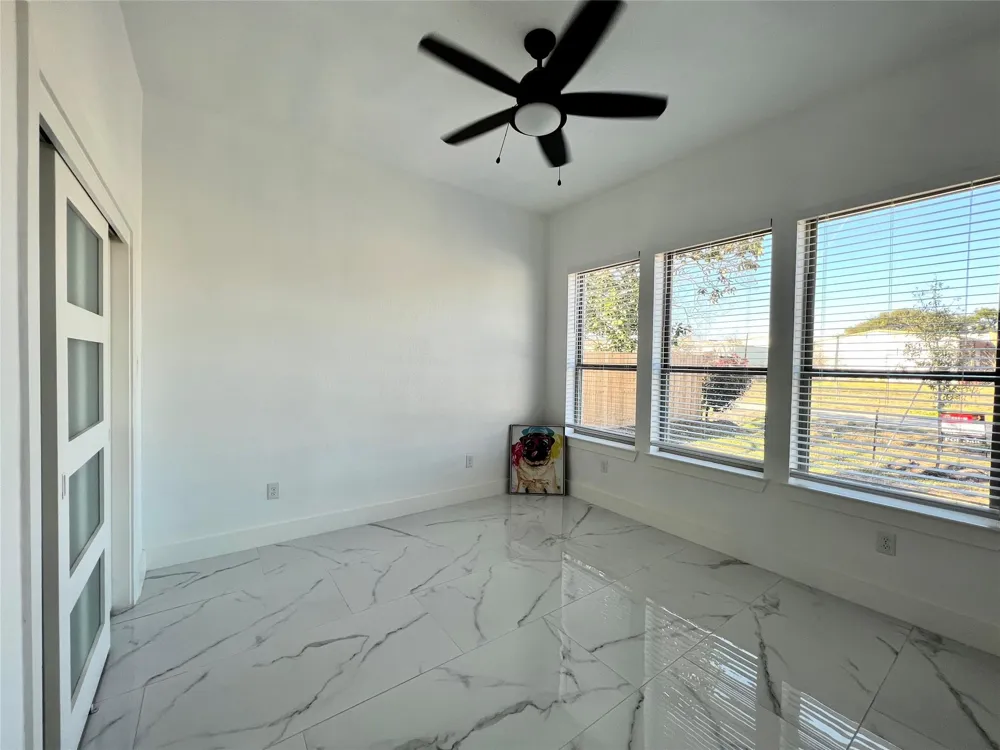 10127 Grover Ln Houston, TX 77041