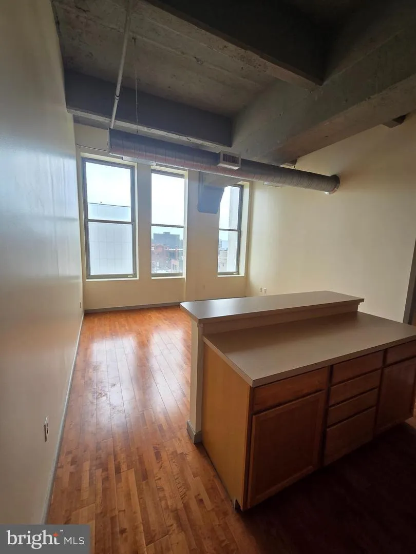 511 BROAD STREET #507 Philadelphia, PA 19123