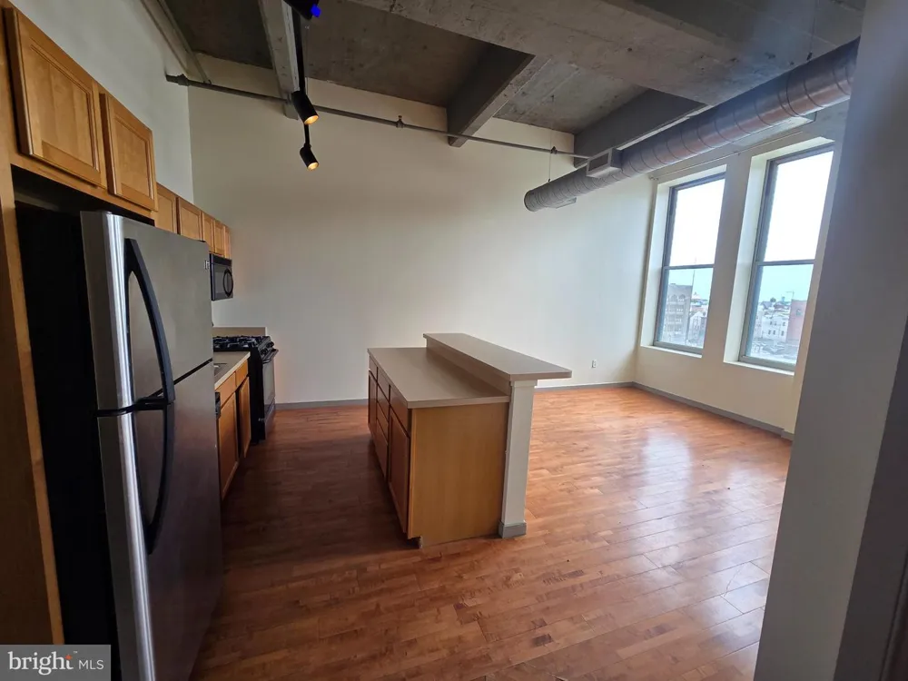 511 BROAD STREET #507 Philadelphia, PA 19123