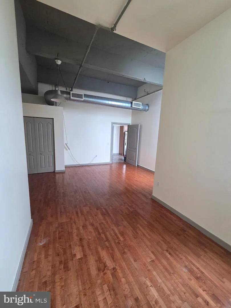 511 BROAD STREET #507 Philadelphia, PA 19123