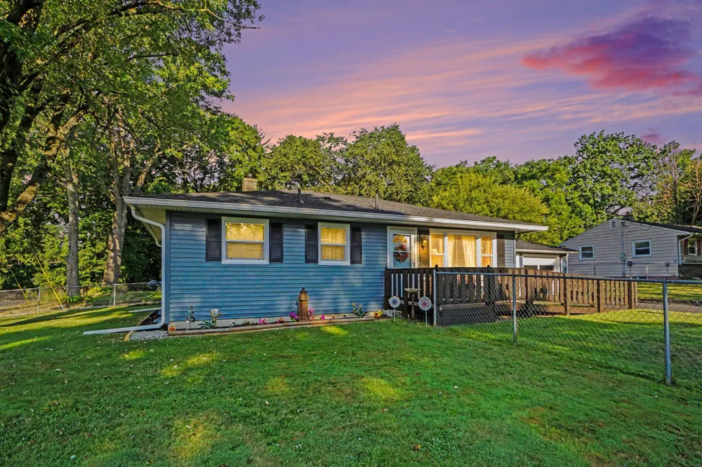 1207 Elkerton Avenue Kalamazoo, MI 49048