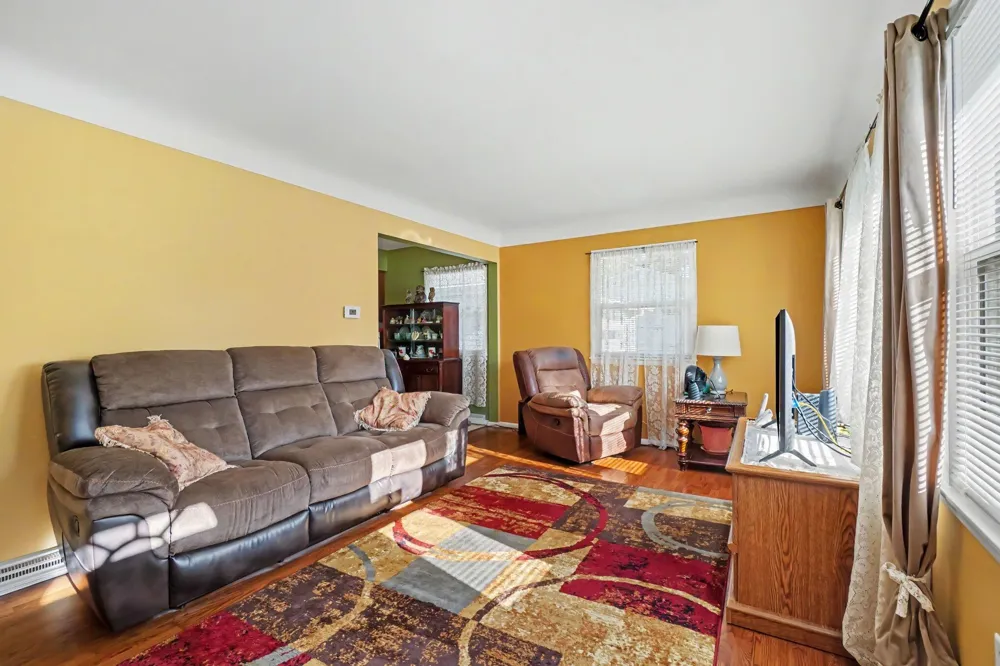 1207 Elkerton Avenue Kalamazoo, MI 49048