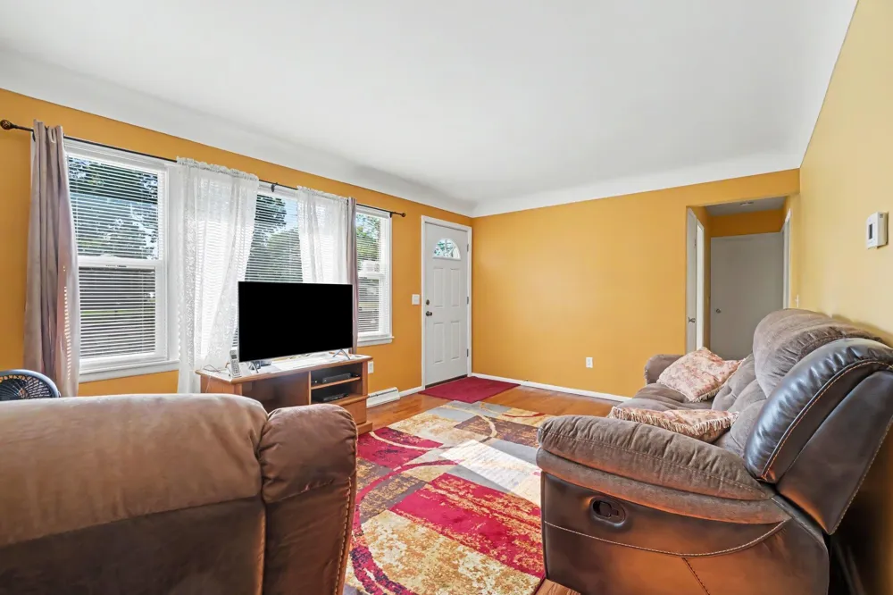1207 Elkerton Avenue Kalamazoo, MI 49048