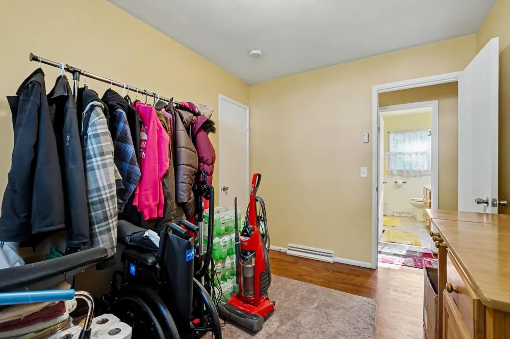 1207 Elkerton Avenue Kalamazoo, MI 49048