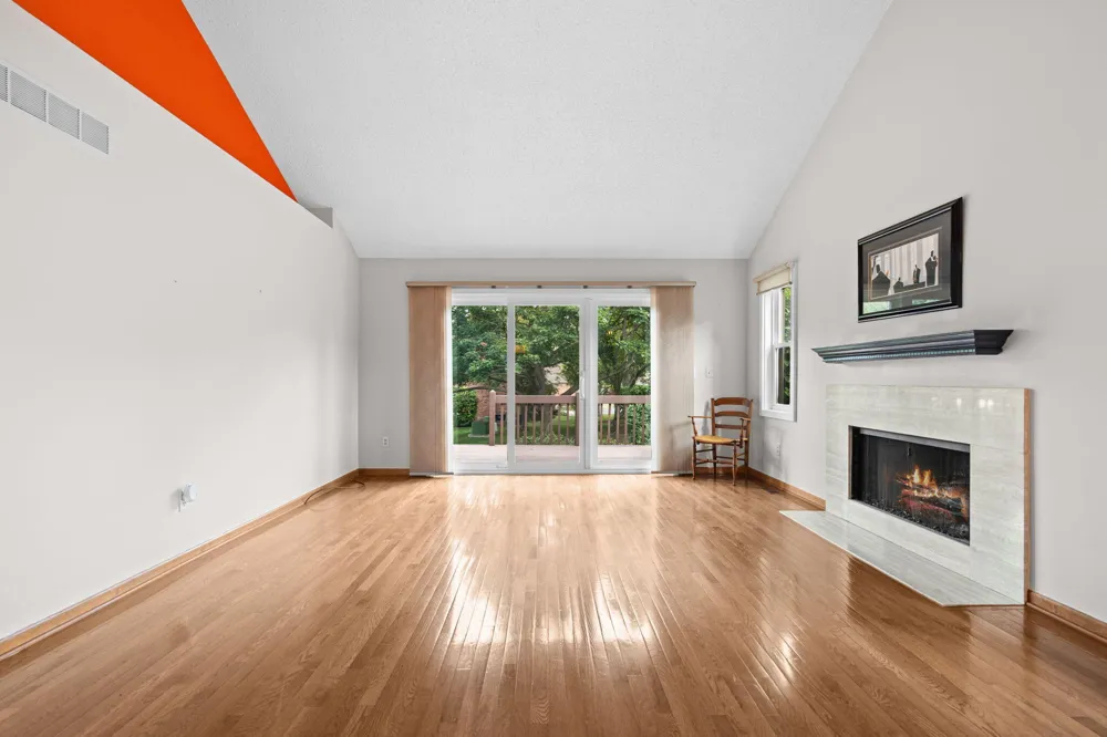 10 Oxford Court Dearborn, MI 48124