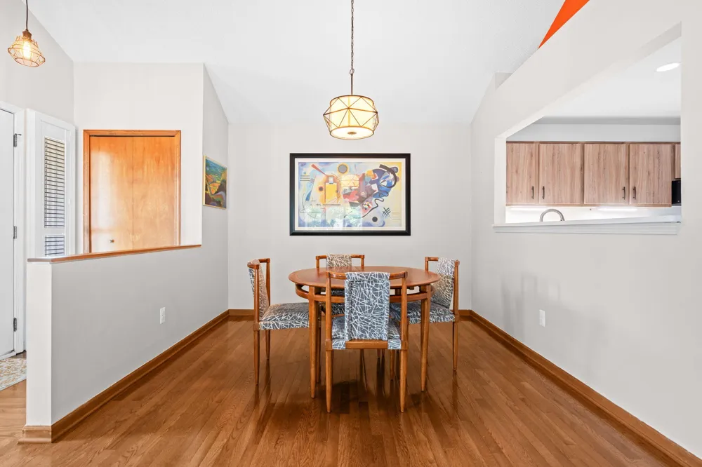 10 Oxford Court Dearborn, MI 48124