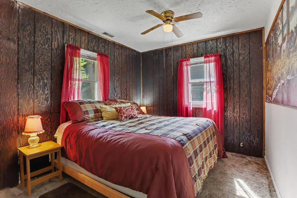 24156 Banker Street Sturgis, MI 49091