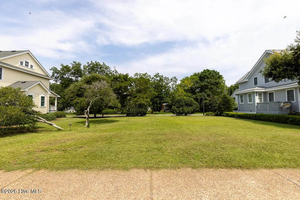 330 Fernando Street Manteo, NC 27954