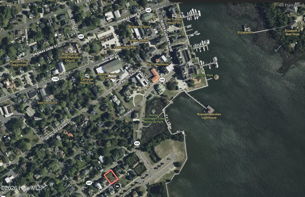 330 Fernando Street Manteo, NC 27954