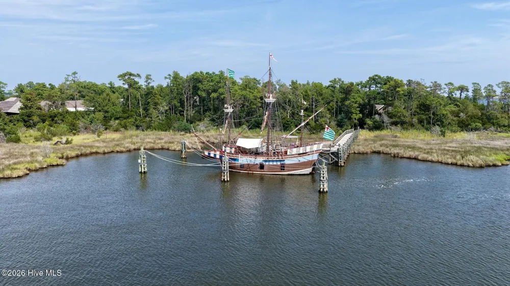 330 Fernando Street Manteo, NC 27954
