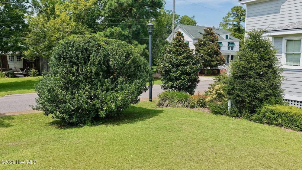 330 Fernando Street Manteo, NC 27954