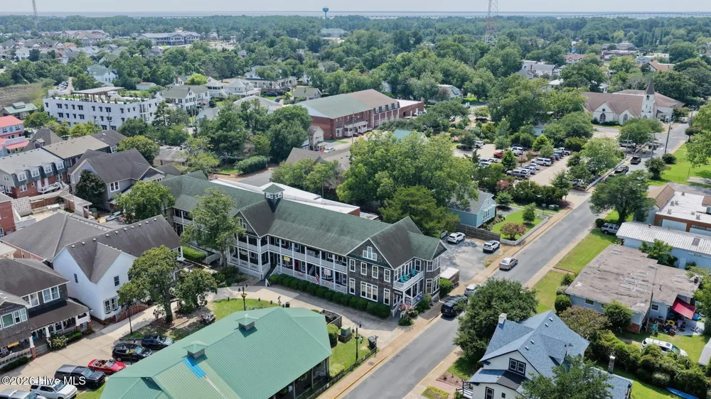 330 Fernando Street Manteo, NC 27954