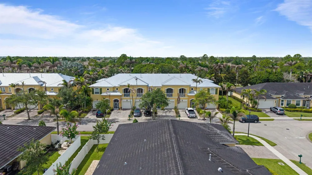 6179 NW Helmsdale Way Port St. Lucie, FL 34983
