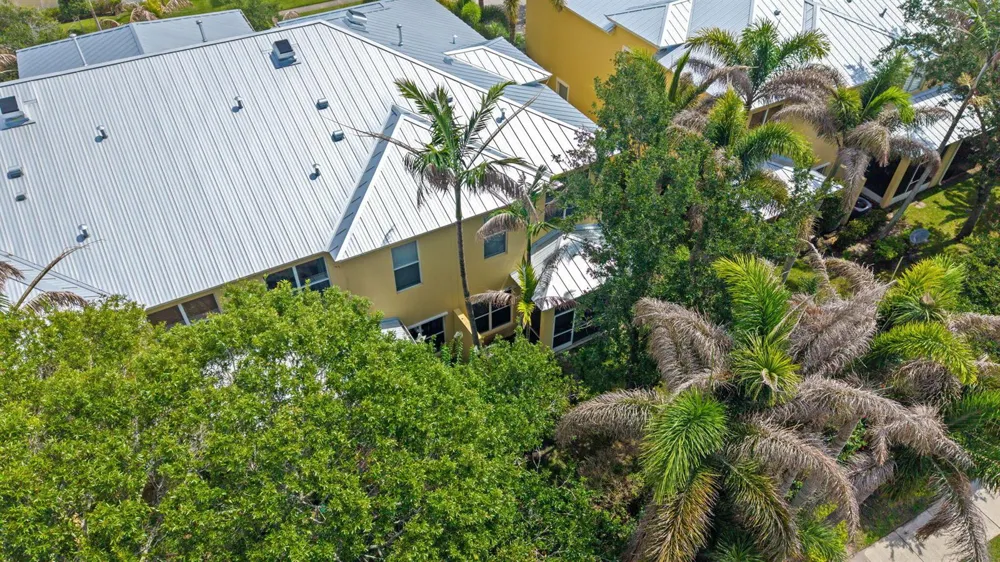 6179 NW Helmsdale Way Port St. Lucie, FL 34983