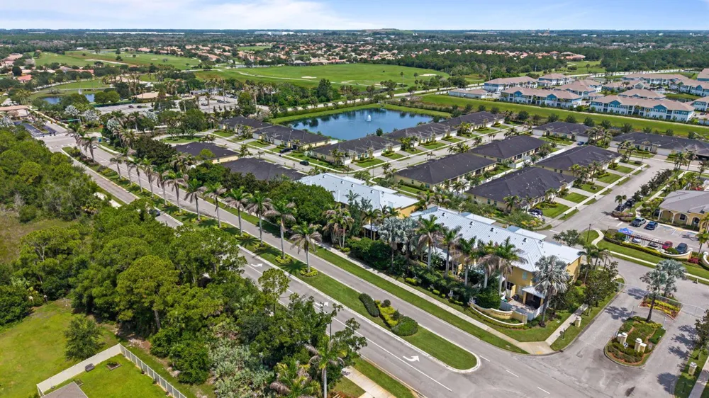6179 NW Helmsdale Way Port St. Lucie, FL 34983
