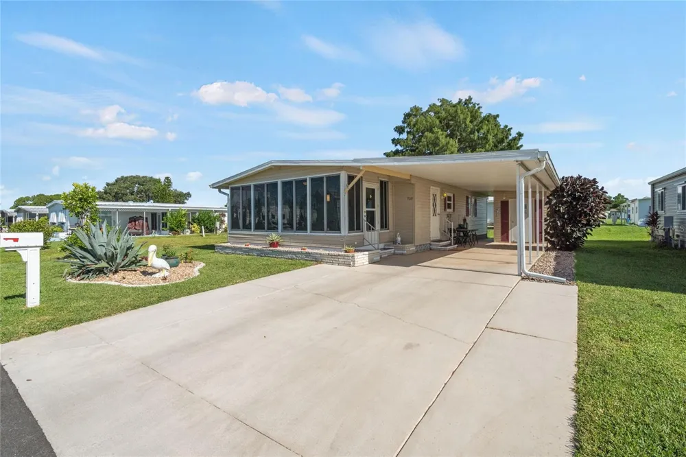 700 FAIRMOUNT DRIVE North Port, FL 34287