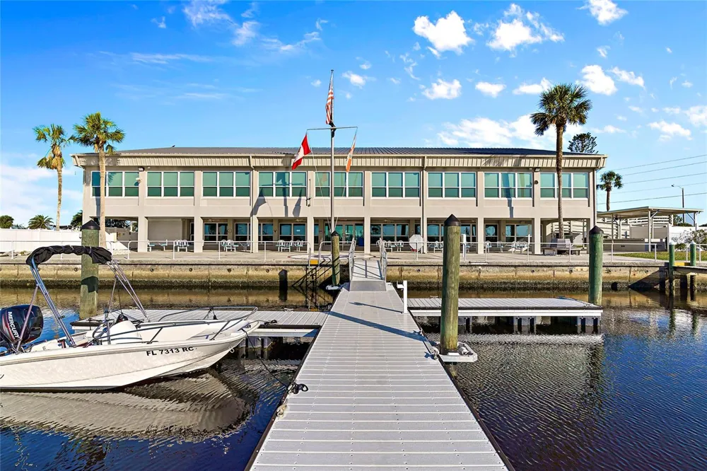700 FAIRMOUNT DRIVE North Port, FL 34287