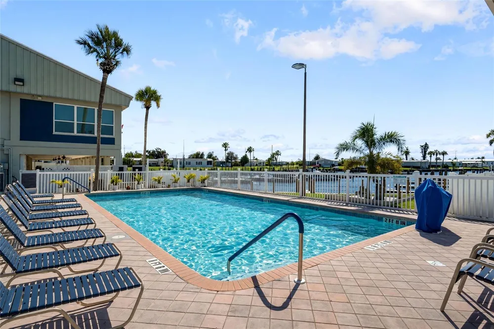 700 FAIRMOUNT DRIVE North Port, FL 34287