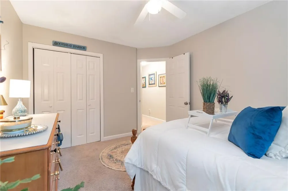 146 Johns Bluff Auburn, GA 30011