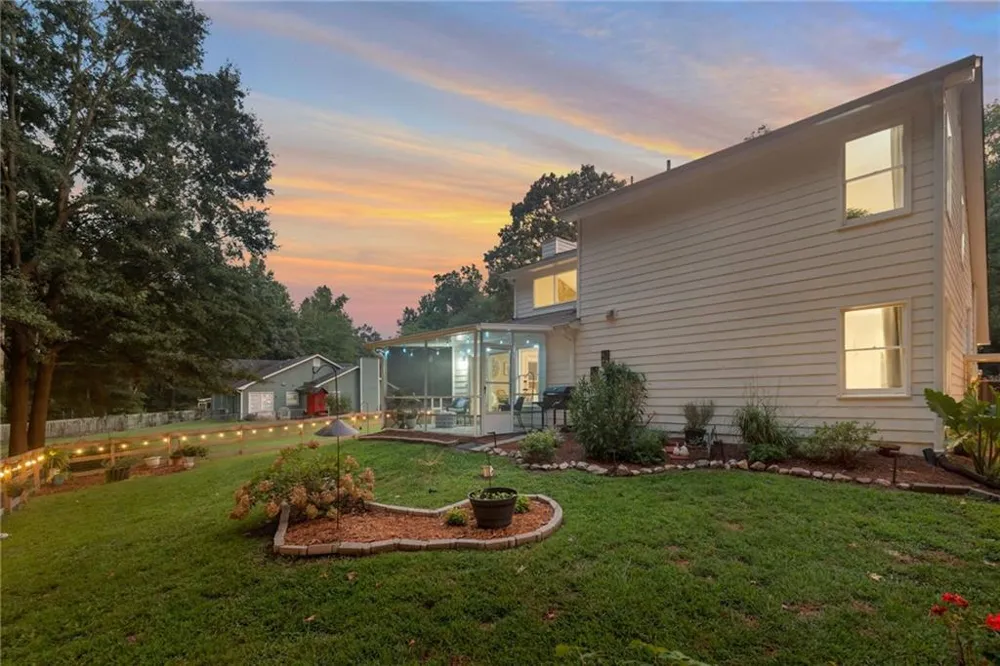 146 Johns Bluff Auburn, GA 30011