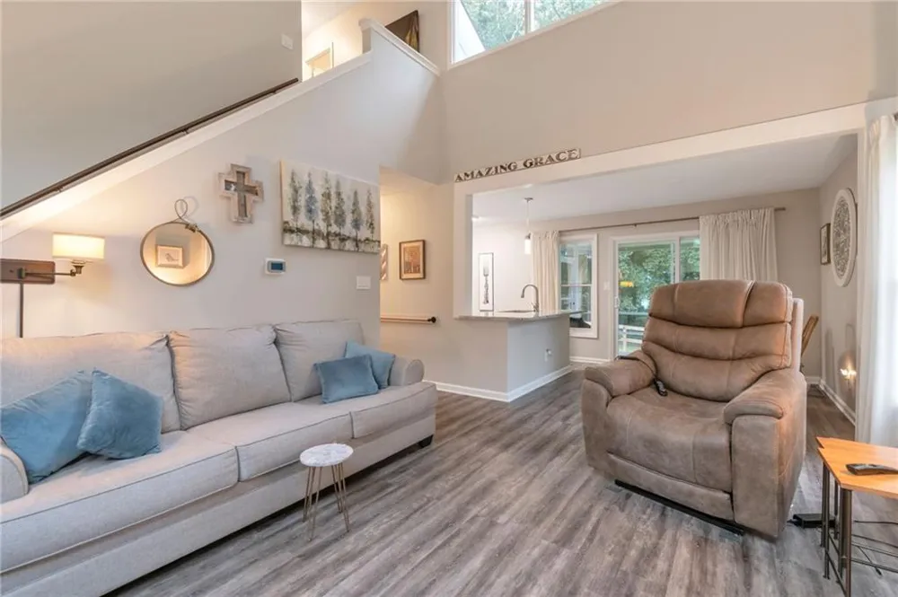 146 Johns Bluff Auburn, GA 30011