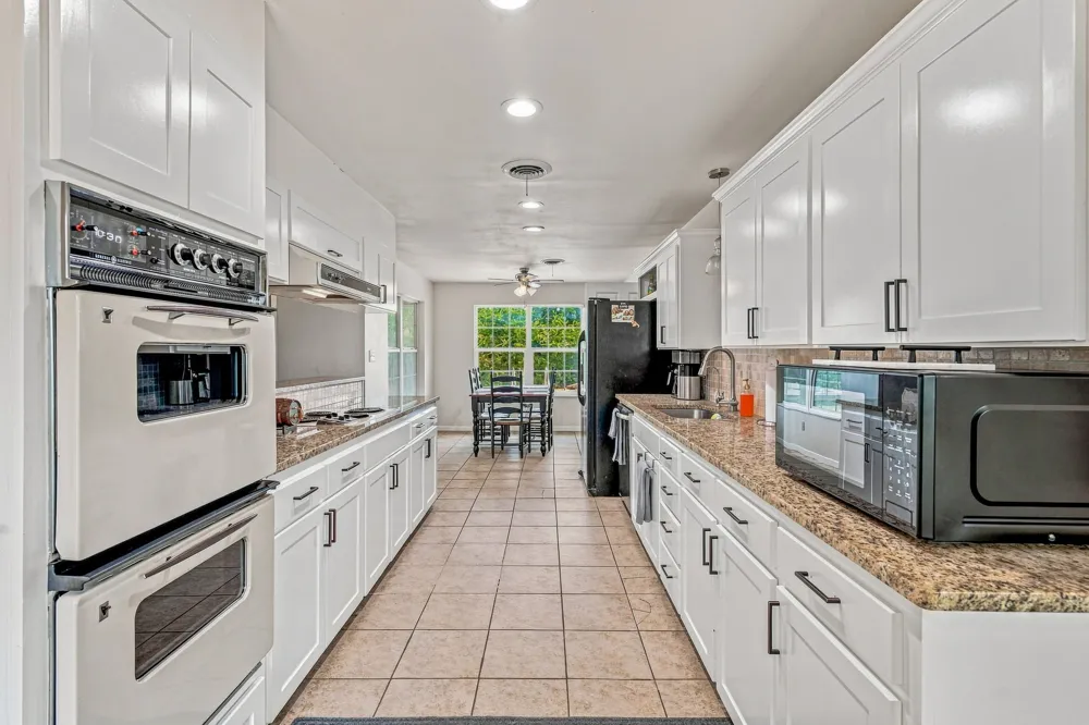 5351 Upper Denton Road Weatherford, TX 76085