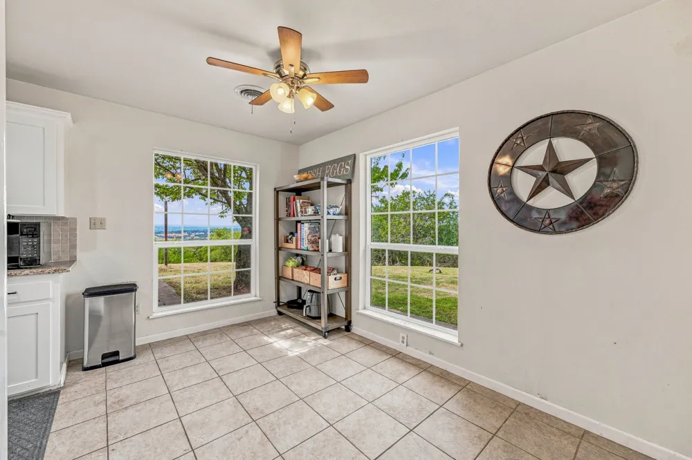 5351 Upper Denton Road Weatherford, TX 76085