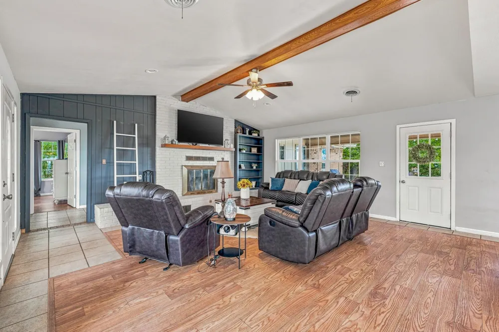 5351 Upper Denton Road Weatherford, TX 76085