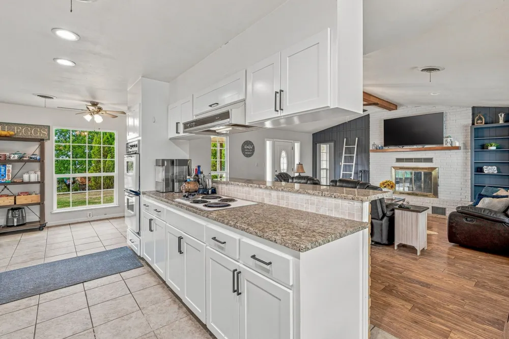 5351 Upper Denton Road Weatherford, TX 76085