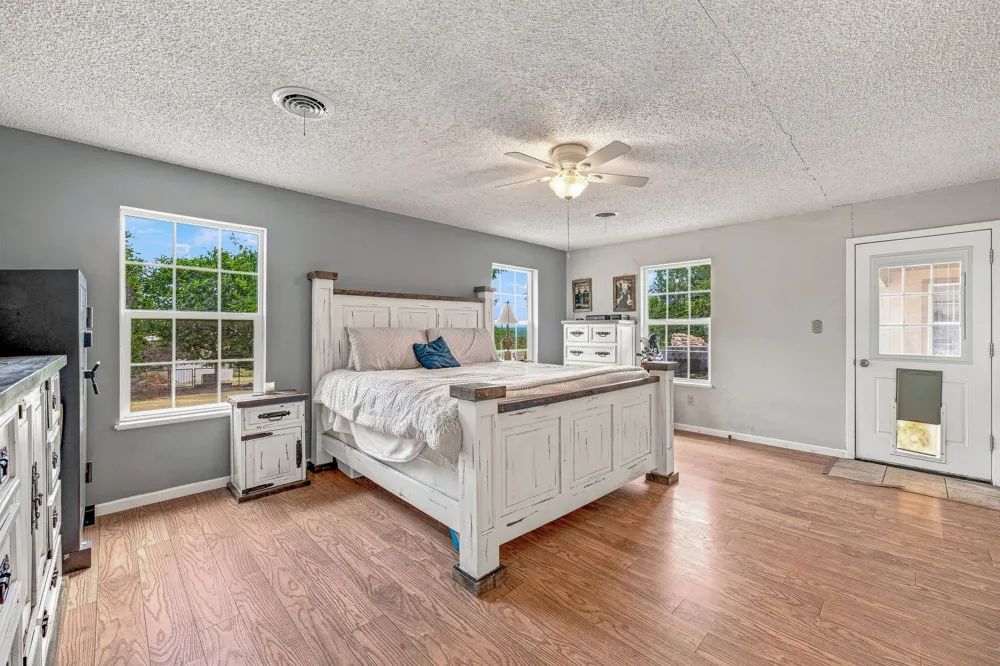 5351 Upper Denton Road Weatherford, TX 76085