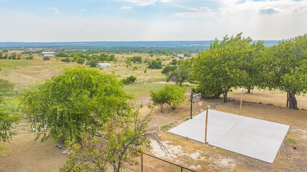 5351 Upper Denton Road Weatherford, TX 76085