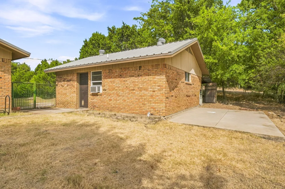 5351 Upper Denton Road Weatherford, TX 76085