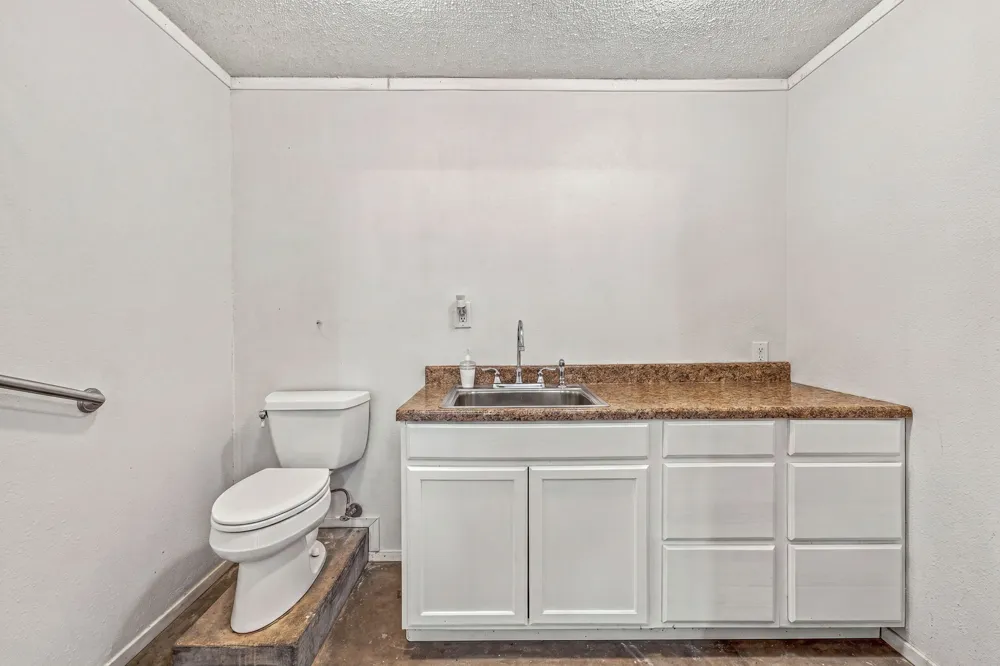 5351 Upper Denton Road Weatherford, TX 76085