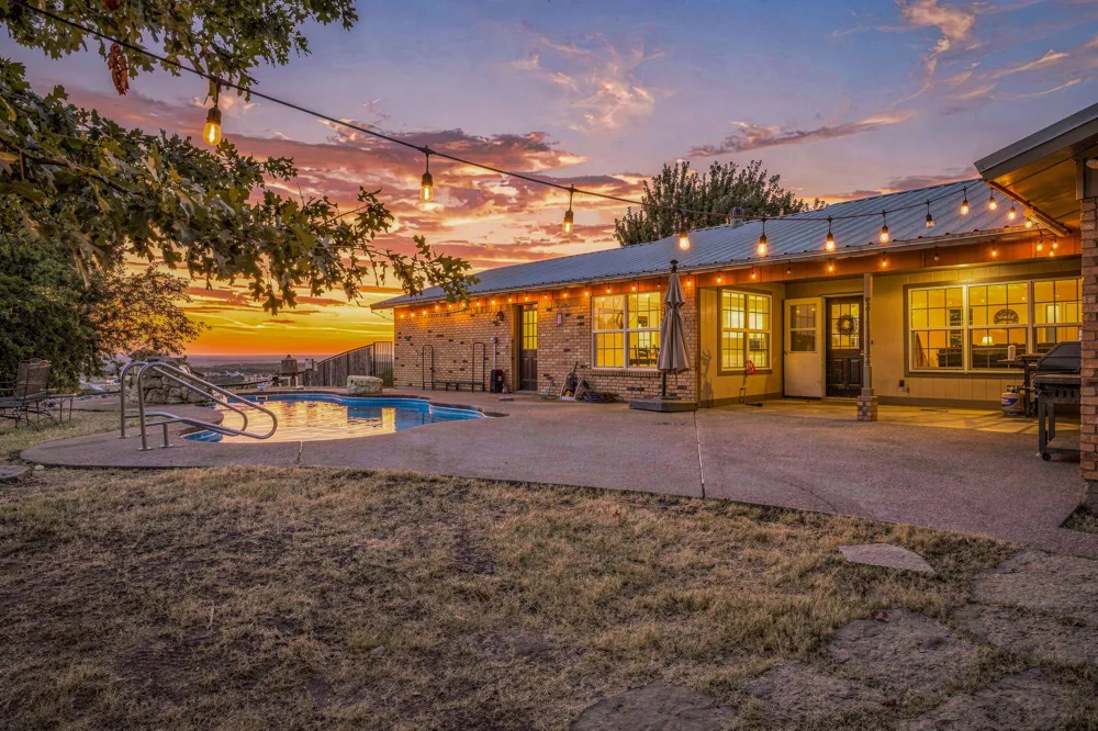5351 Upper Denton Road Weatherford, TX 76085