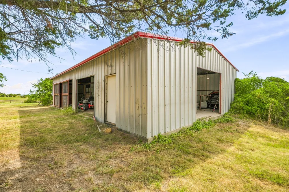 5351 Upper Denton Road Weatherford, TX 76085