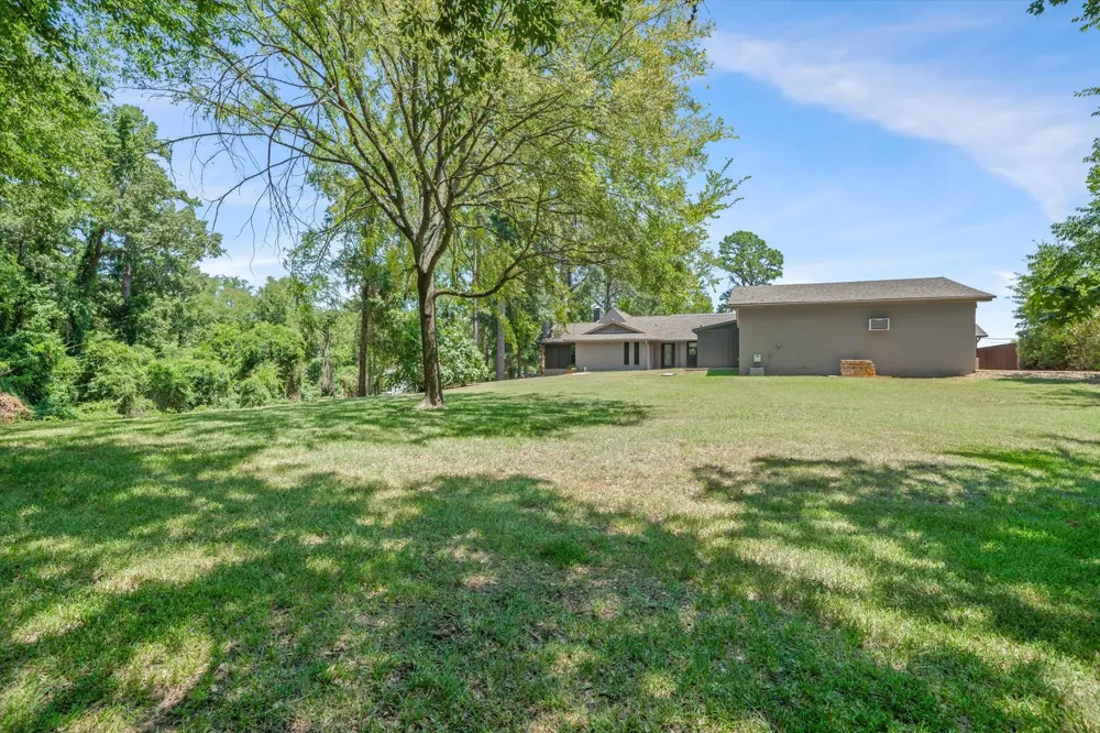 1428 Lakeshore Hideaway, TX 75771