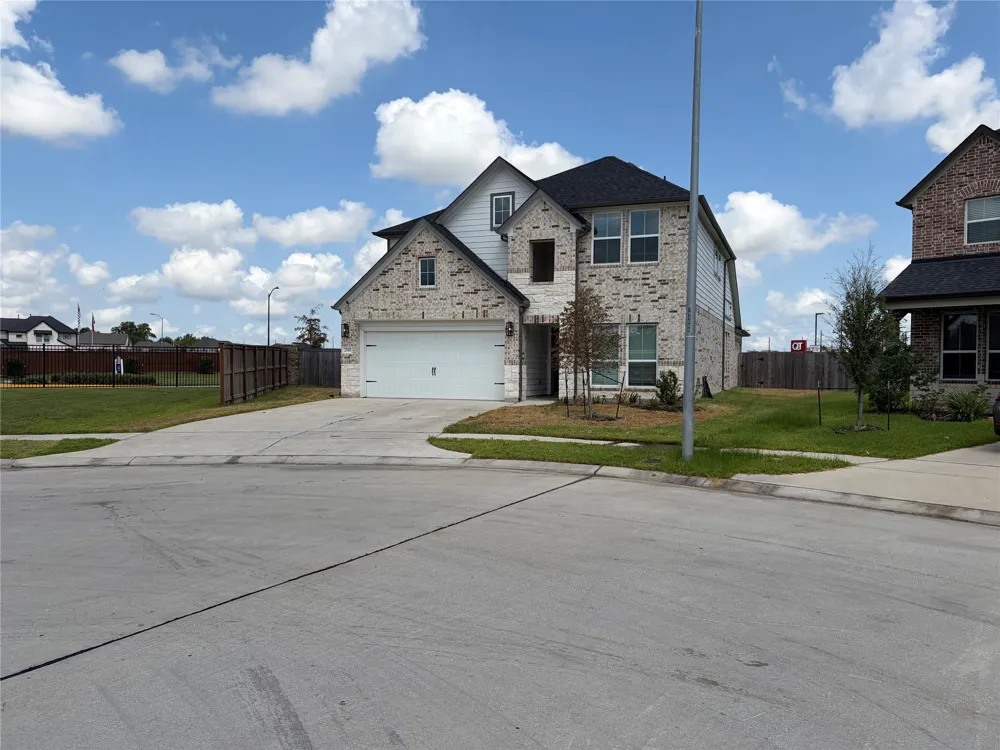 2939 Solitude Pine Lane Katy, TX 77493