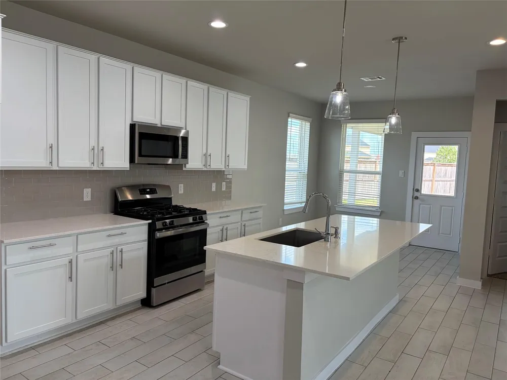 2939 Solitude Pine Lane Katy, TX 77493