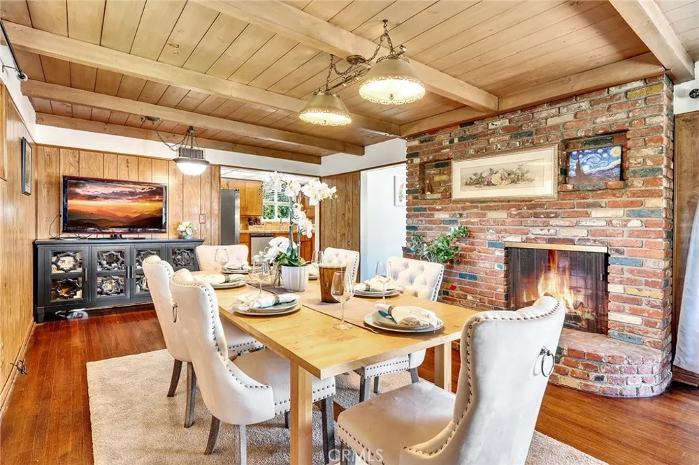 614 S Acacia West Covina, CA 91791