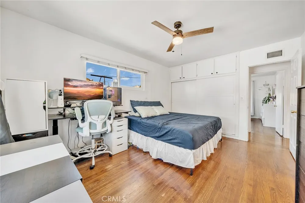 614 S Acacia West Covina, CA 91791