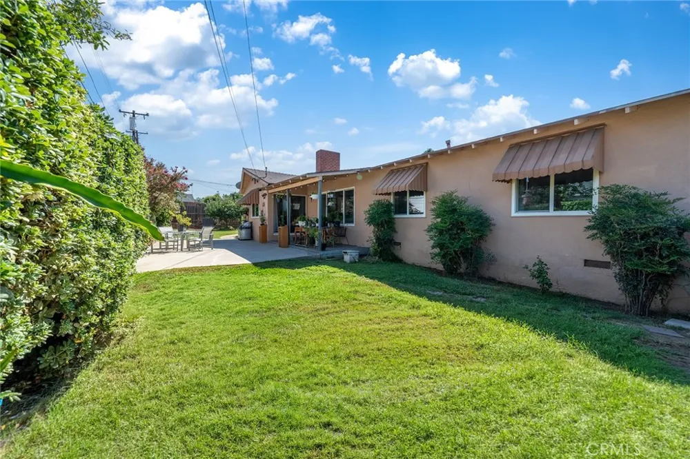 614 S Acacia West Covina, CA 91791