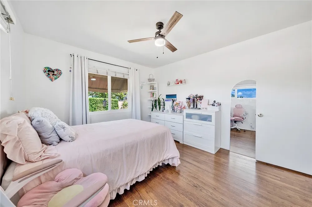 614 S Acacia West Covina, CA 91791
