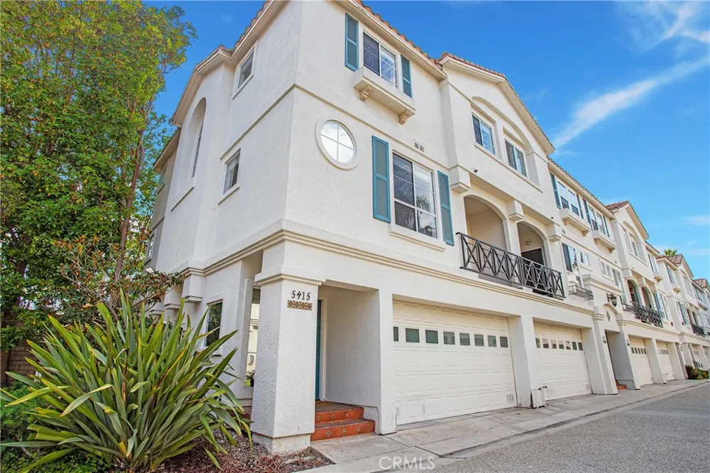 5415 Marine Avenue Hawthorne, CA 90260