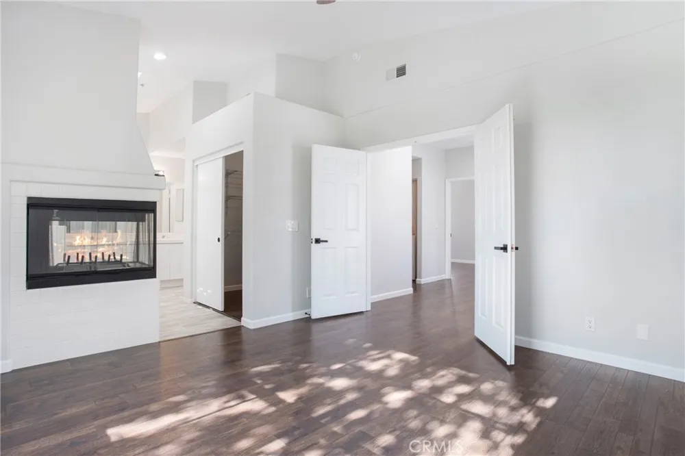 5415 Marine Avenue Hawthorne, CA 90260